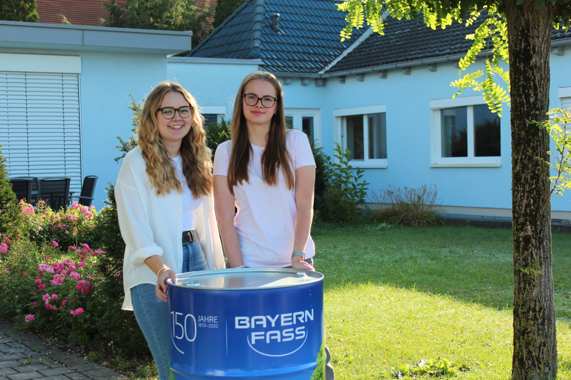 Michaela Gai und Franziska Wagner, Bayern-Fass